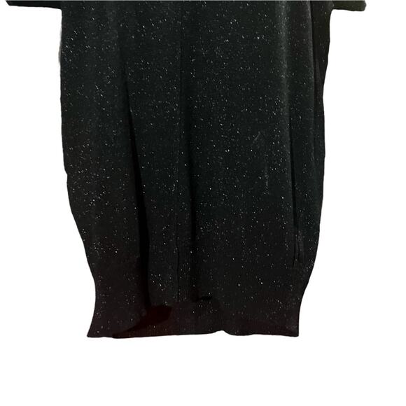 Old Navy Women's Black w/ Metallic Threading Short Sleeve Knit Sweater | Size M - Picture 5 of 7
